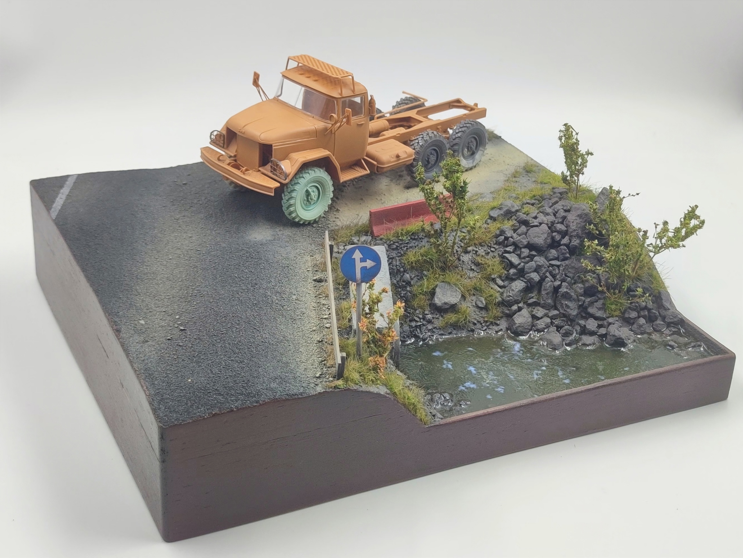 HE-35148 Диорама Съезд с дороги