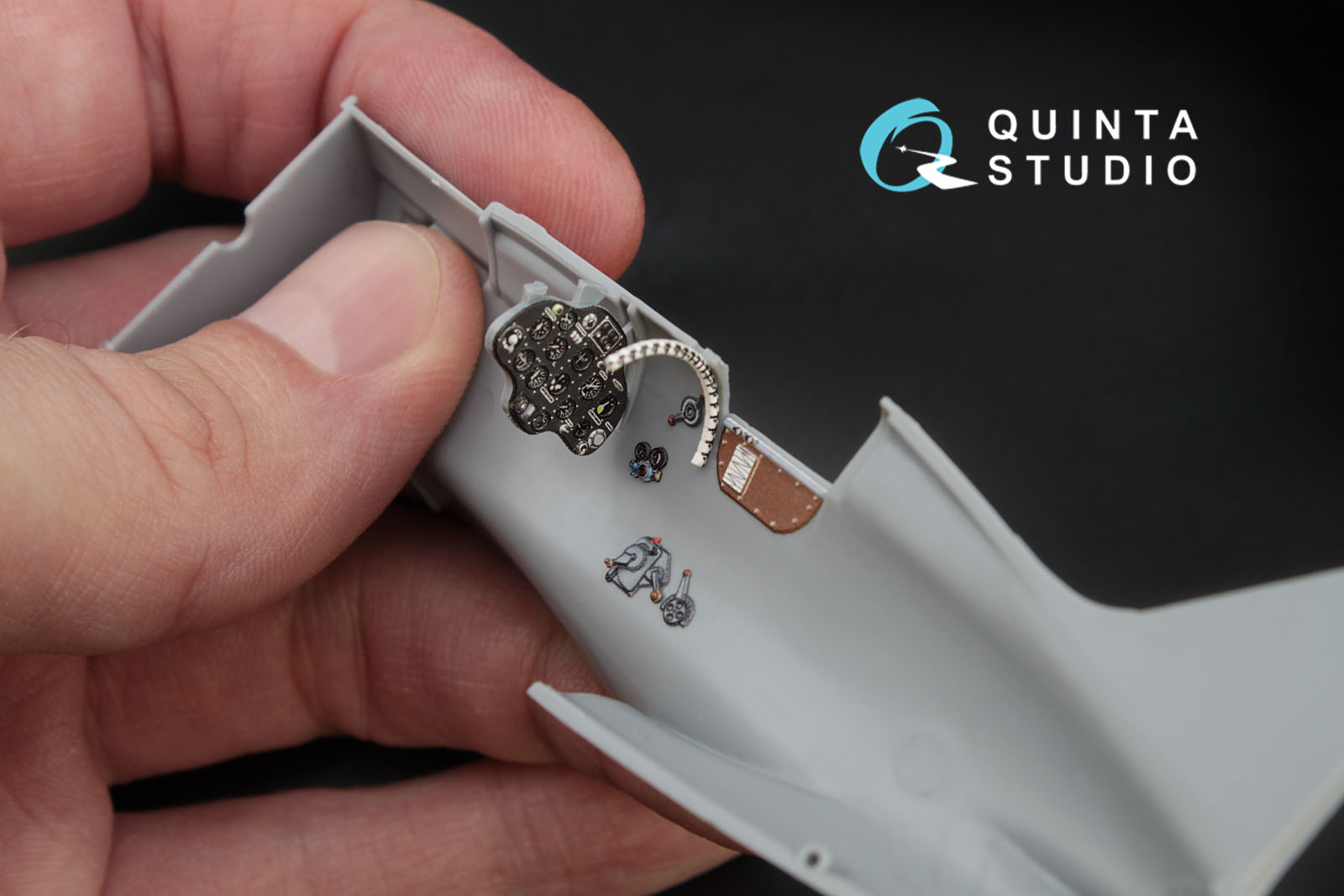 QD48009 1:48 3D Декаль интерьера кабины  И-16 тип 18/24 (для любых моделей)