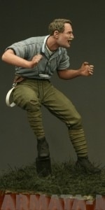 TW54020 Gunner Royal Horse Artillery, Neru 1914 54mm