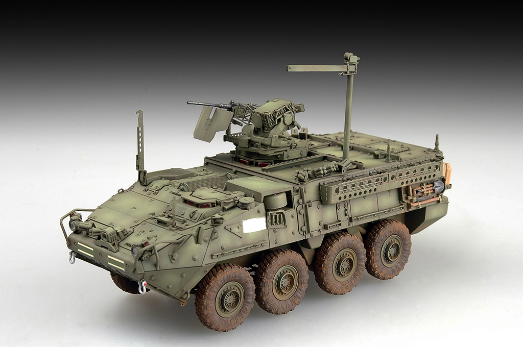 07424P US Army M1131 Stryker FSV Trumpeter