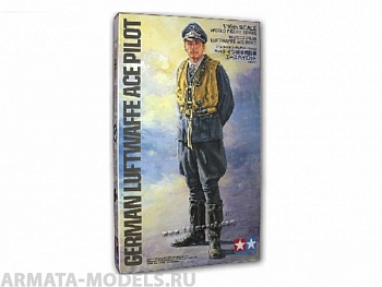 36302  WWII German Luftwaffe Ace Pilot
