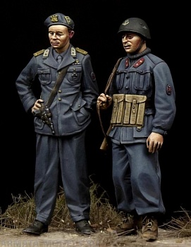 35117BM Decima MAS Commander & Soldier WW II