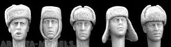 HGH12 5 heads, Ger. WW2 winter caps 