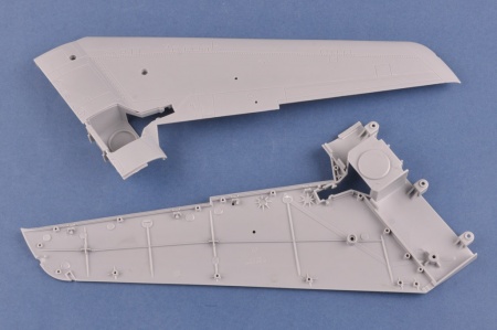 81808  Самолет F-86 Sabre Hobby Boss